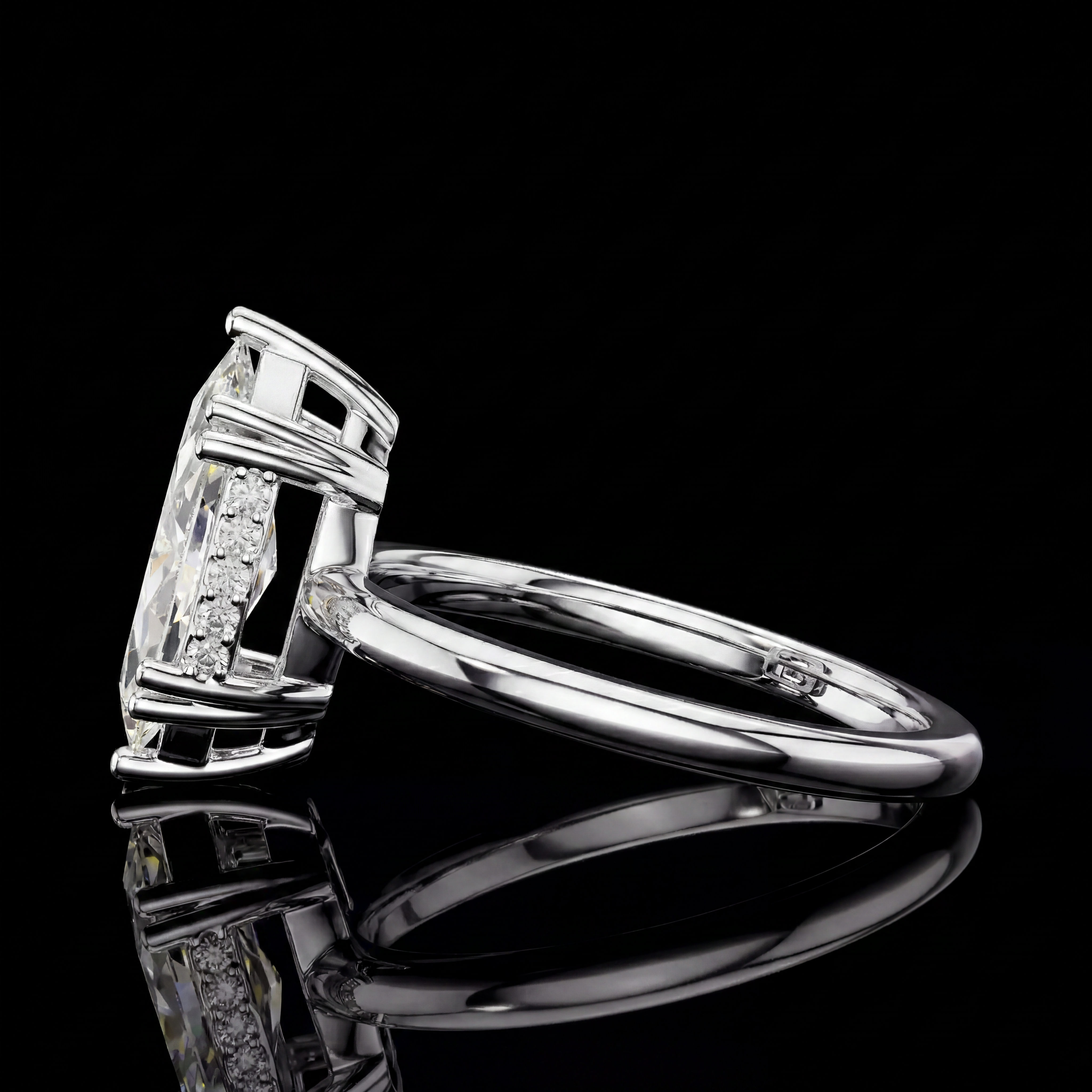 2.06 Karat Lab Grown Pırlanta Markiz Yüzük (14 ayar 3.03Gr altin)