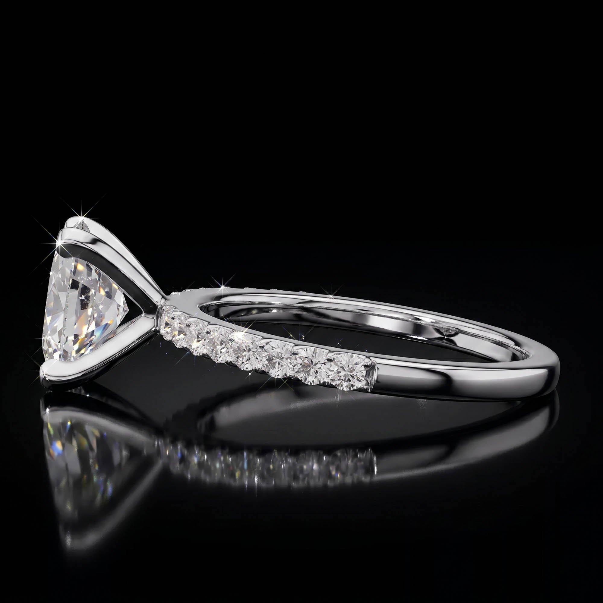 Aura 2,22 Karat Oval Kesim Pavé Kollu Klasik Dört Tırnak CVD Pırlanta Lab Grown Tektaş Yüzük    (14 ayar 2.36Gr altin)